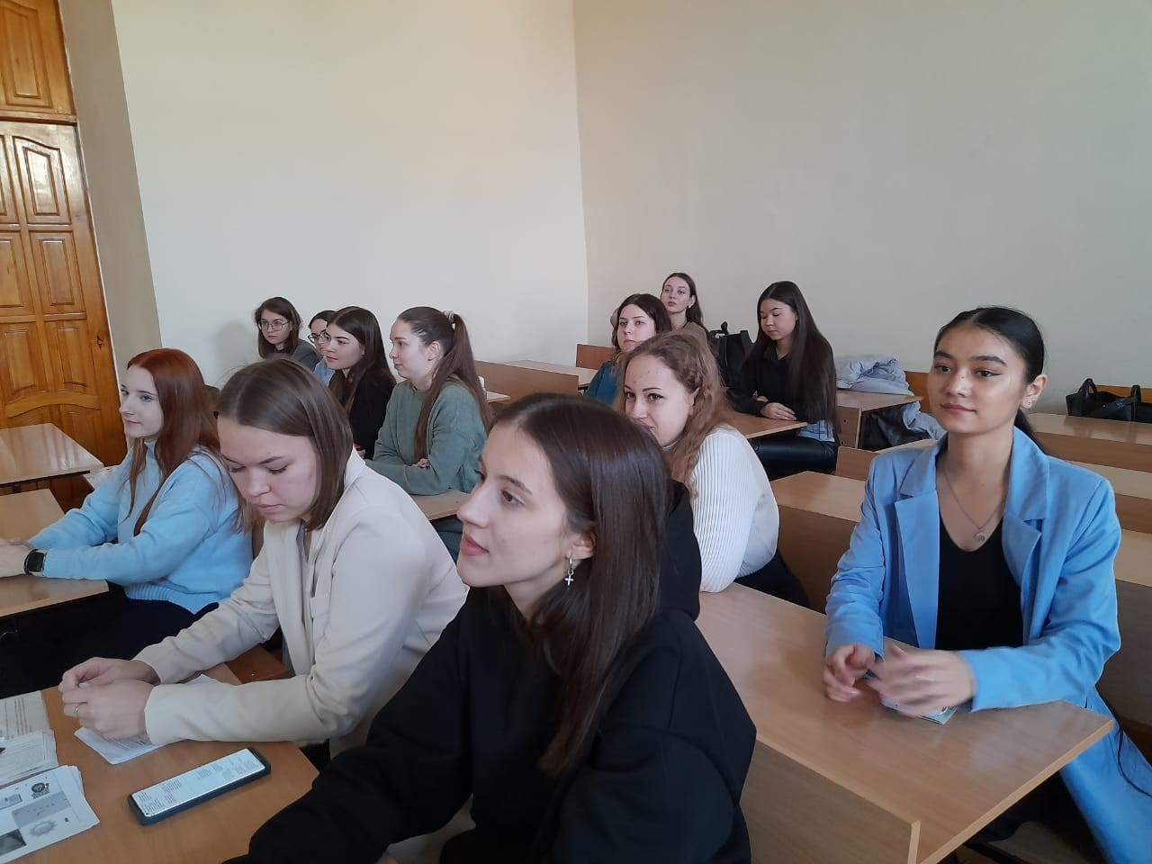 Студенты кафедры начального образования показывают мастер-классы по литературному чтению Студенты кафедры начального образования показывают мастер-классы по литературному чтению