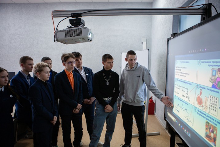 Неделя высоких технологий и технопредпринимательства прошла в Елабужском институте КФУ Неделя высоких технологий и технопредпринимательства прошла в Елабужском институте КФУ