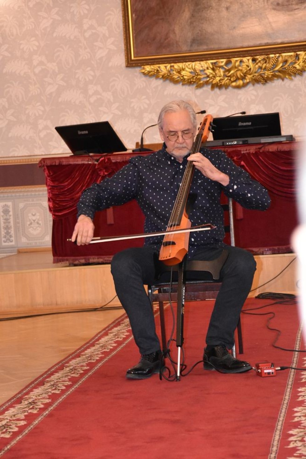 '��������� ���������, ������� ��� ����� � ���!'