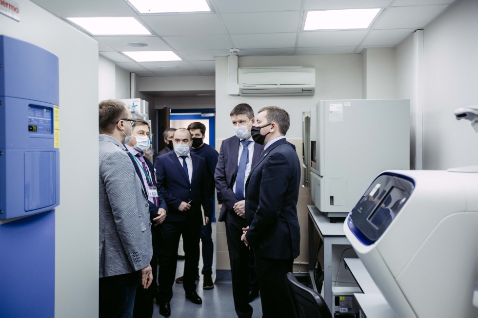 Kazan University toured by Minister of Agriculture and Food of Tatarstan Marat Zyabbarov