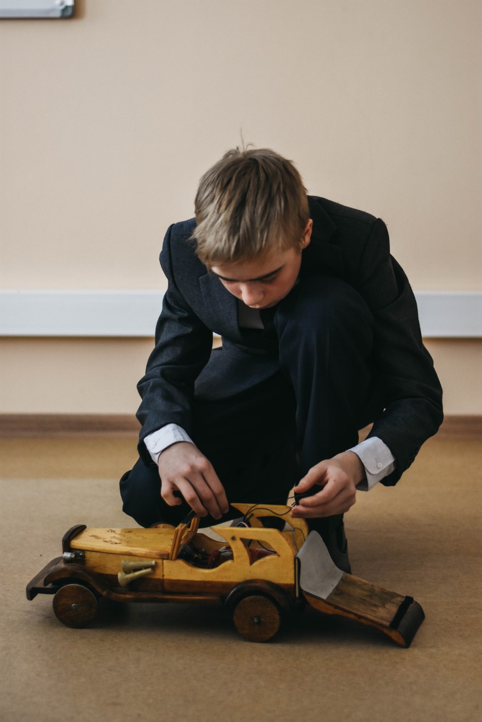 ����� ��������� ���� ������������� 