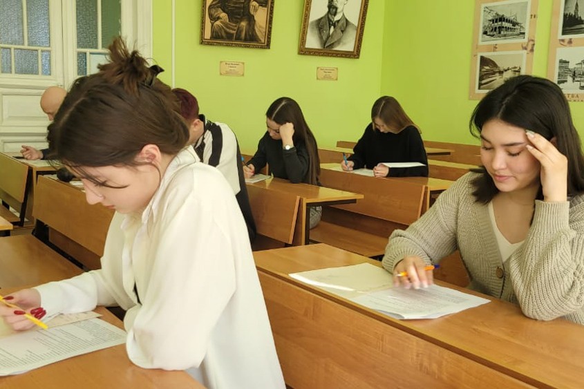 Названы победители олимпиады по экономике в Елабужском институте КФУ Названы победители олимпиады по экономике в Елабужском институте КФУ