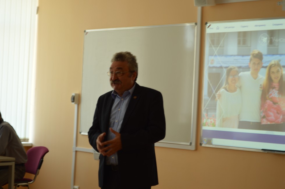 1 �������� 2017 ���� ������ ���������� ��������