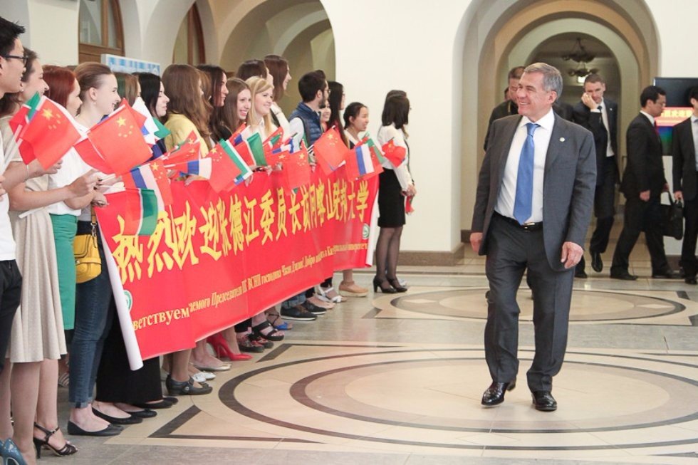 Chairman of the Standing Committee of the National People's Congress of the People's Republic of China Zhang Dejiang Visits University