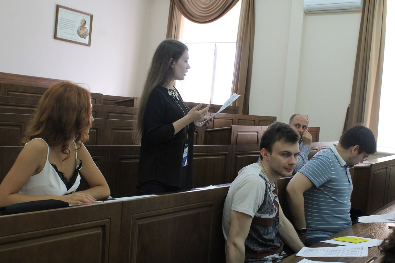 C 19 по 24 июня 2017 года на базе кафедры международного и европейского права юридического факультета КФУ прошла международная междисциплинарная летняя школа ? европейский молодежный форум 'К 60-летию Римских договоров: история и современные вызовы' в рамках мероприятий Центра превосходства Жана Монне в области европейских исследований VOICES+. C 19 по 24 июня 2017 года на базе кафедры международного и европейского права юридического факультета КФУ прошла международная междисциплинарная летняя школа ? европейский молодежный форум 'К 60-летию Римских договоров: история и современные вызовы' в рамках мероприятий Центра превосходства Жана Монне в области европейских исследований VOICES+.