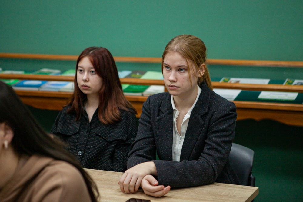 Состоялся круглый стол с участием ученого-исследователя КФУМилеушей Хабутдиновой Состоялся круглый стол с участием ученого-исследователя КФУМилеушей Хабутдиновой