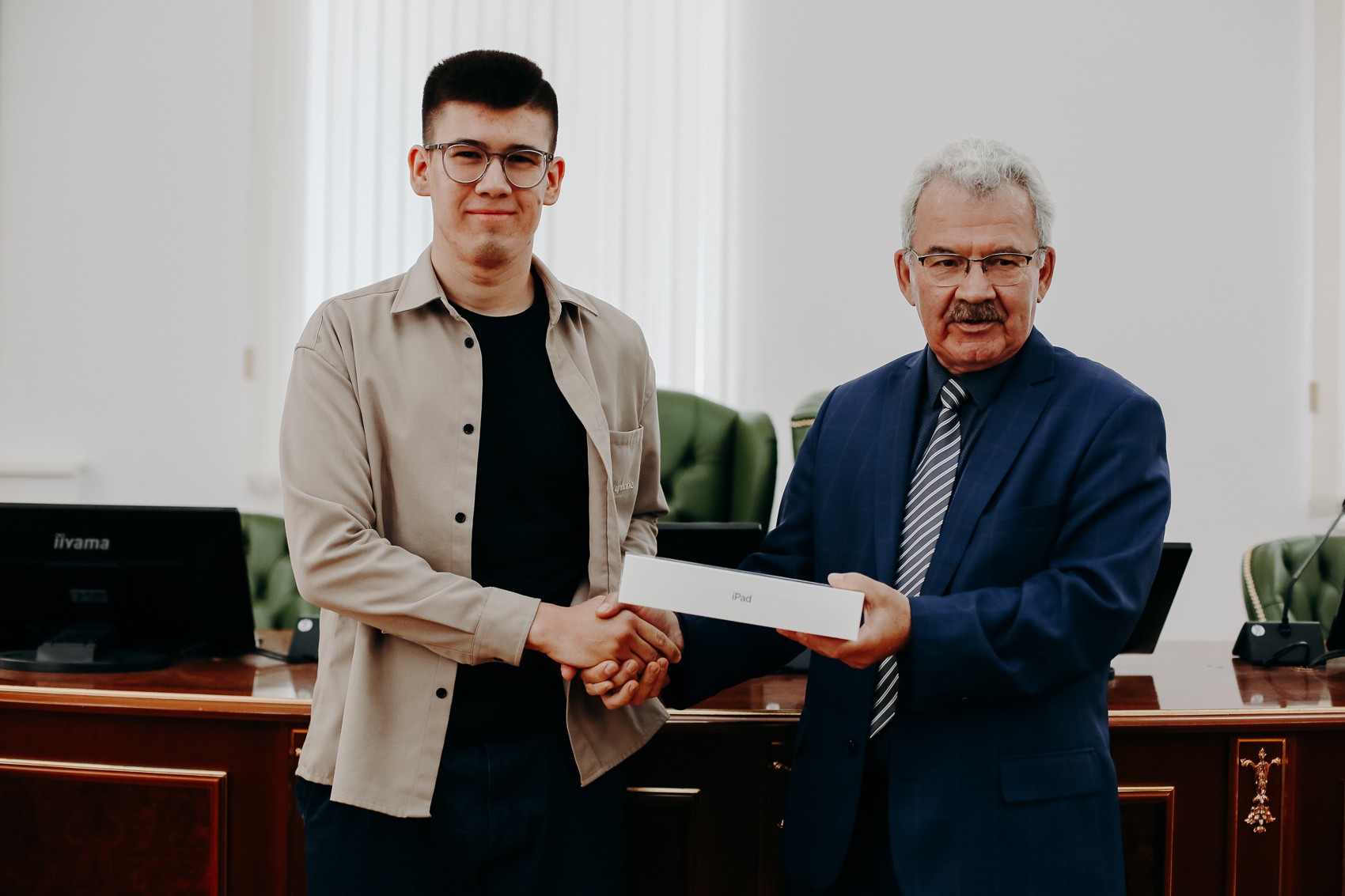 ��������� ����������� ����������� ��������� �� ��������� ����� � �������� ���������� � ������