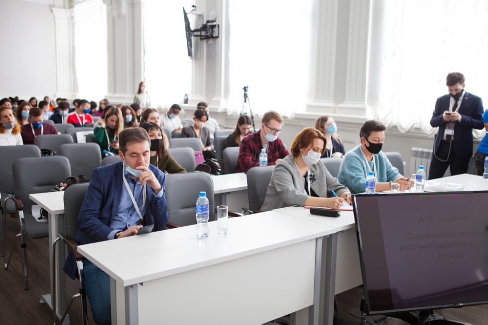 Итоги первого дня Международной исторической школы завершился в Елабужском институте КФУ Итоги первого дня Международной исторической школы завершился в Елабужском институте КФУ