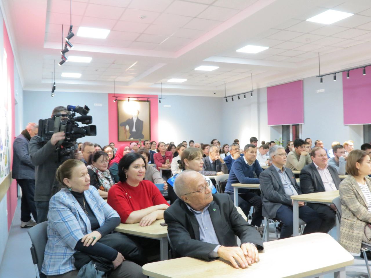 В ИМО прошел Вечер памяти Завдата Миннуллина В ИМО прошел Вечер памяти Завдата Миннуллина