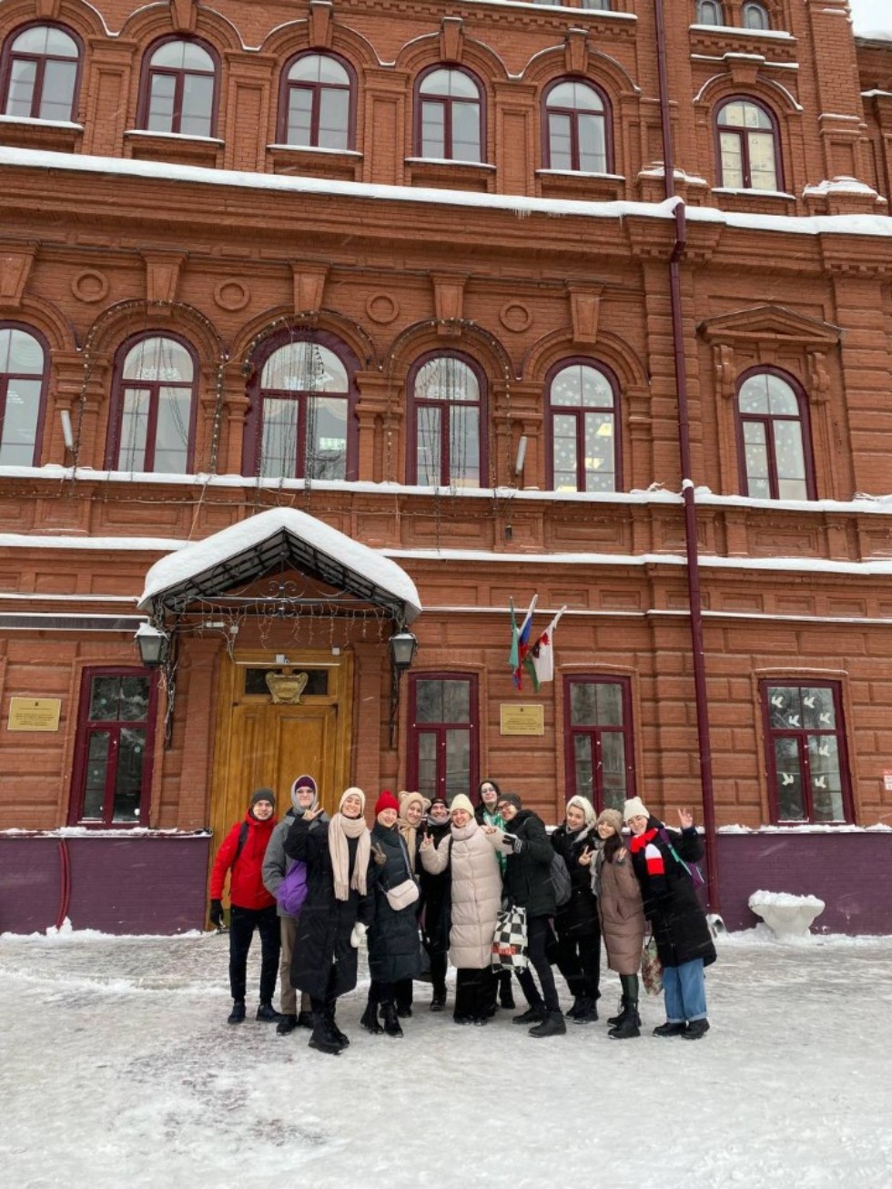 ������������������ ������������ ������� Linguo Drama.