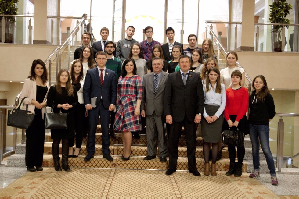 Students of political science met with deputies of the State Council