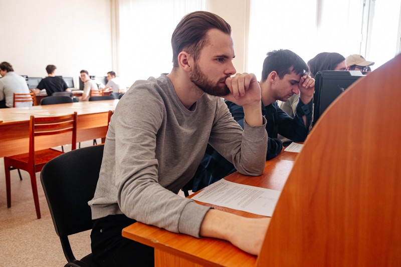 ������������� ��������� ��������� �� ��������� 1�