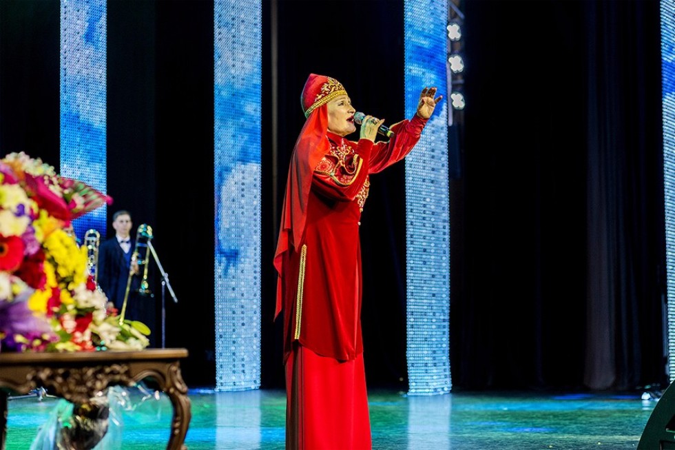 Все началось с судьбоносной песни 'Золотая рыбка' Все началось с судьбоносной песни 'Золотая рыбка'