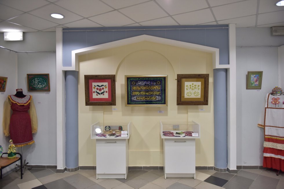 � ����������� ���� '�������' ���� ��� ��������� ��� ��������: '������� �����' � '����� ���ә��ә�' - '������������ �����'