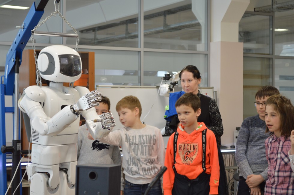 ����������� 4 ������ �������� �19 �������� ���������� �������� � ���������-������������ ������ ���