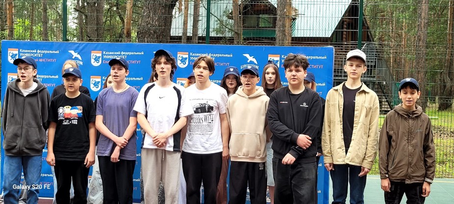 ����� '���������' ����������� � ������ '�����������' ����������� ��������� ���