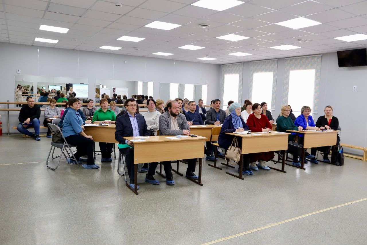 ВШГМУ провела выездную образовательную программу для администрации Алексеевского муниципального района Республики Татарстан ВШГМУ провела выездную образовательную программу для администрации Алексеевского муниципального района Республики Татарстан