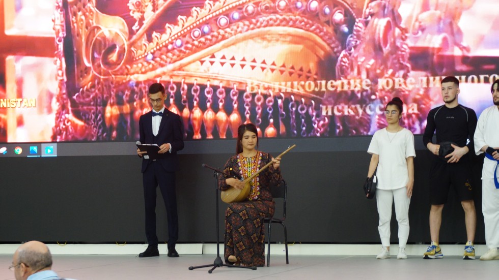 '����������' ����� �� �������� ������� ���������-���������