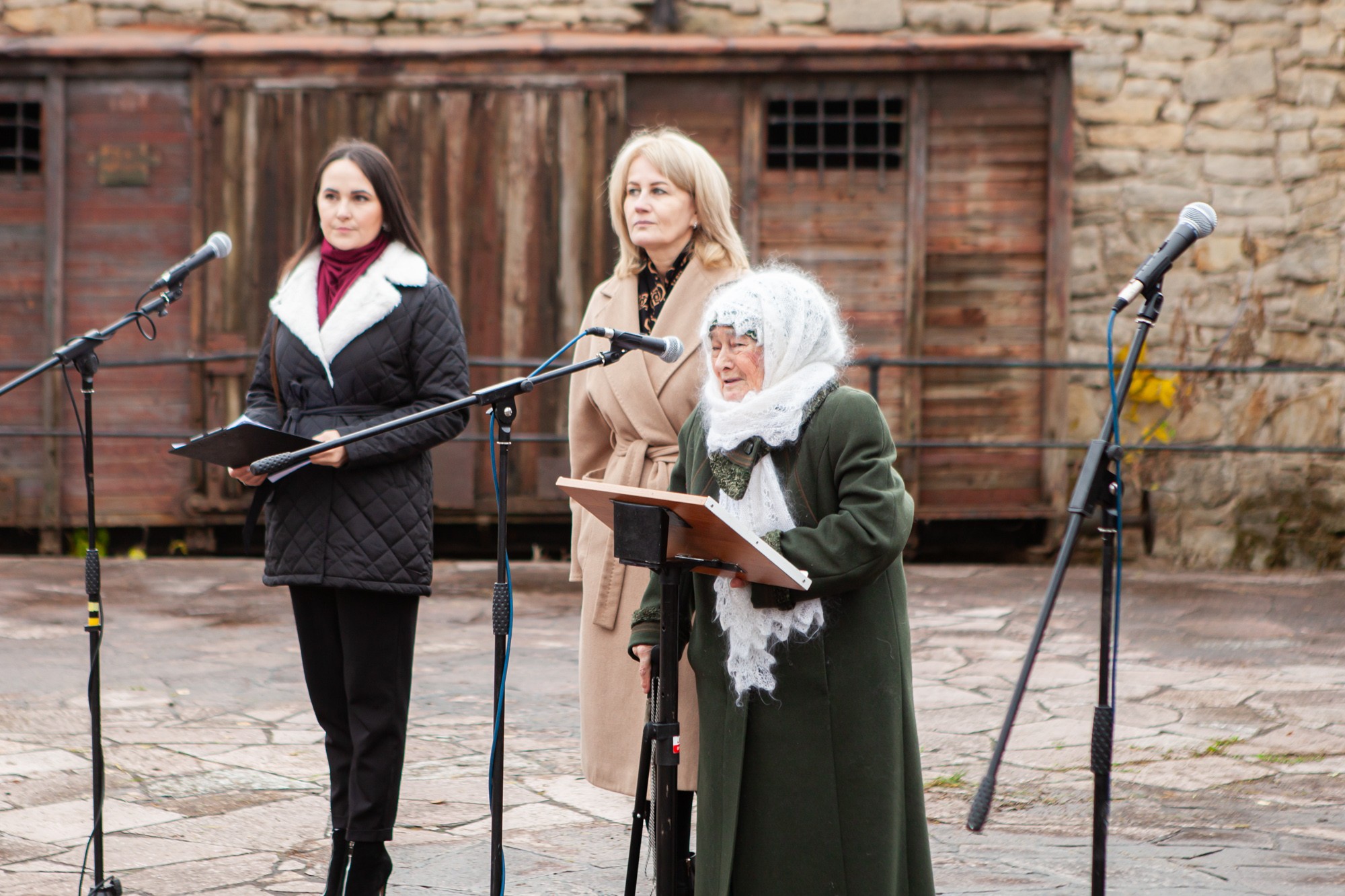 Студенты Елабужского института КФУ почтили память жертв политических репрессий Студенты Елабужского института КФУ почтили память жертв политических репрессий