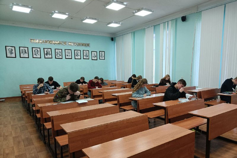 Названы победители универсиады по истории России в Елабужском институте КФУ Названы победители универсиады по истории России в Елабужском институте КФУ