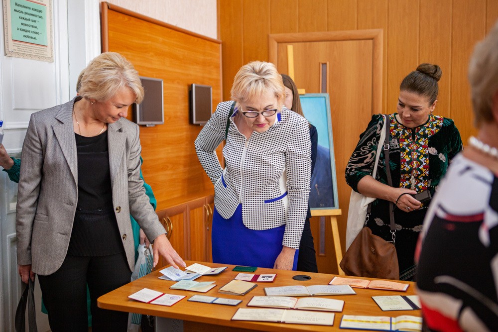 IX ������������ ������: ������� (����)