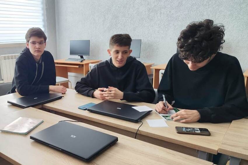 'Путешествие в космос': квиз ко Дню космонавтики прошел в Елабужском институте КФУ 'Путешествие в космос': квиз ко Дню космонавтики прошел в Елабужском институте КФУ