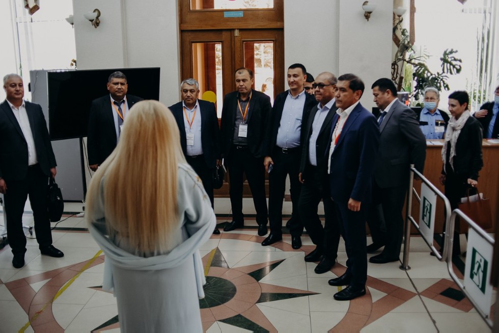 Делегация Узбекистана посетила Институт международных отношений