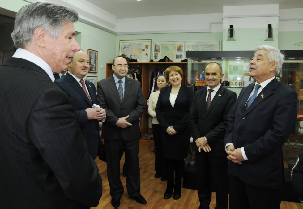 � ������ �������� ����� ��������� ����� ������