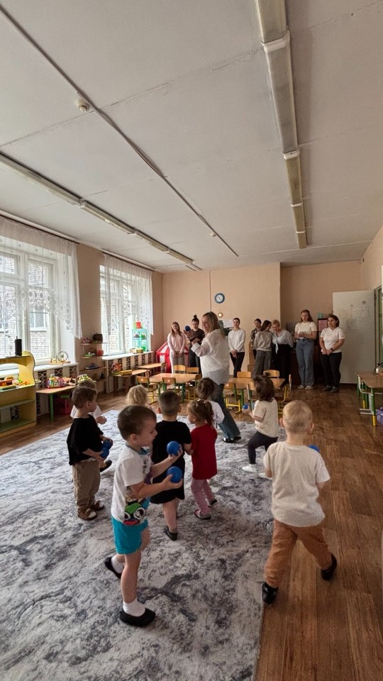 Студенты 17.1-419 группы на практическом занятии в МБДОУ №311 г. Казани Студенты 17.1-419 группы на практическом занятии в МБДОУ №311 г. Казани