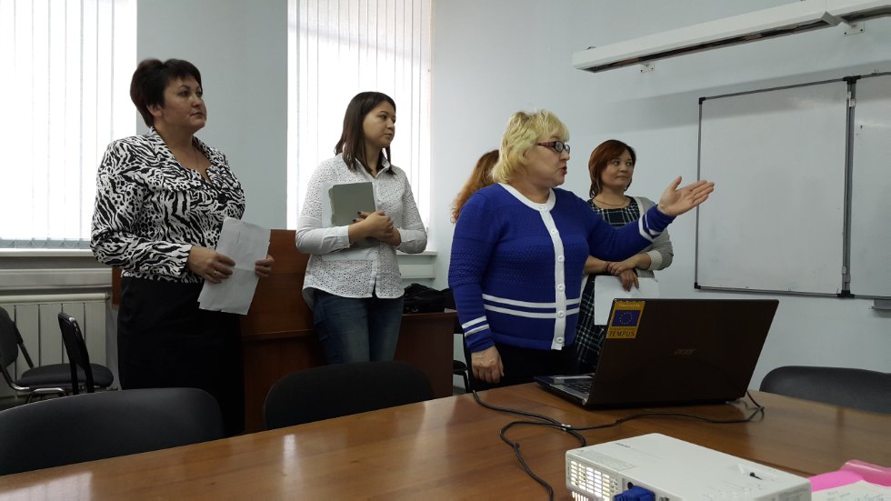 Новый этап эпохи профессионального роста учителя Новый этап эпохи профессионального роста учителя