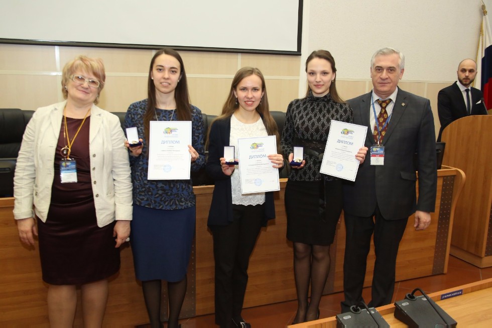 ����������� ��������� ���� � ������� � ������������� ��������� '������������� ���� � ������������ ������������� �������������� �����'!