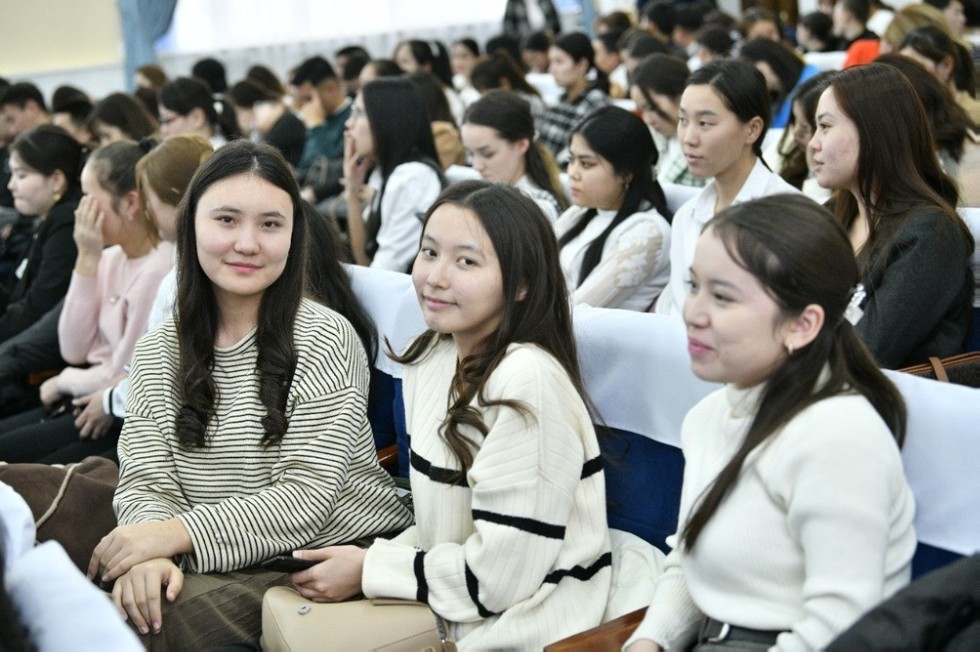 Состоялась Международная научно-практическая конференция 'Современное педагогическое образование: тенденции глобализации и национальный код' Состоялась Международная научно-практическая конференция 'Современное педагогическое образование: тенденции глобализации и национальный код'