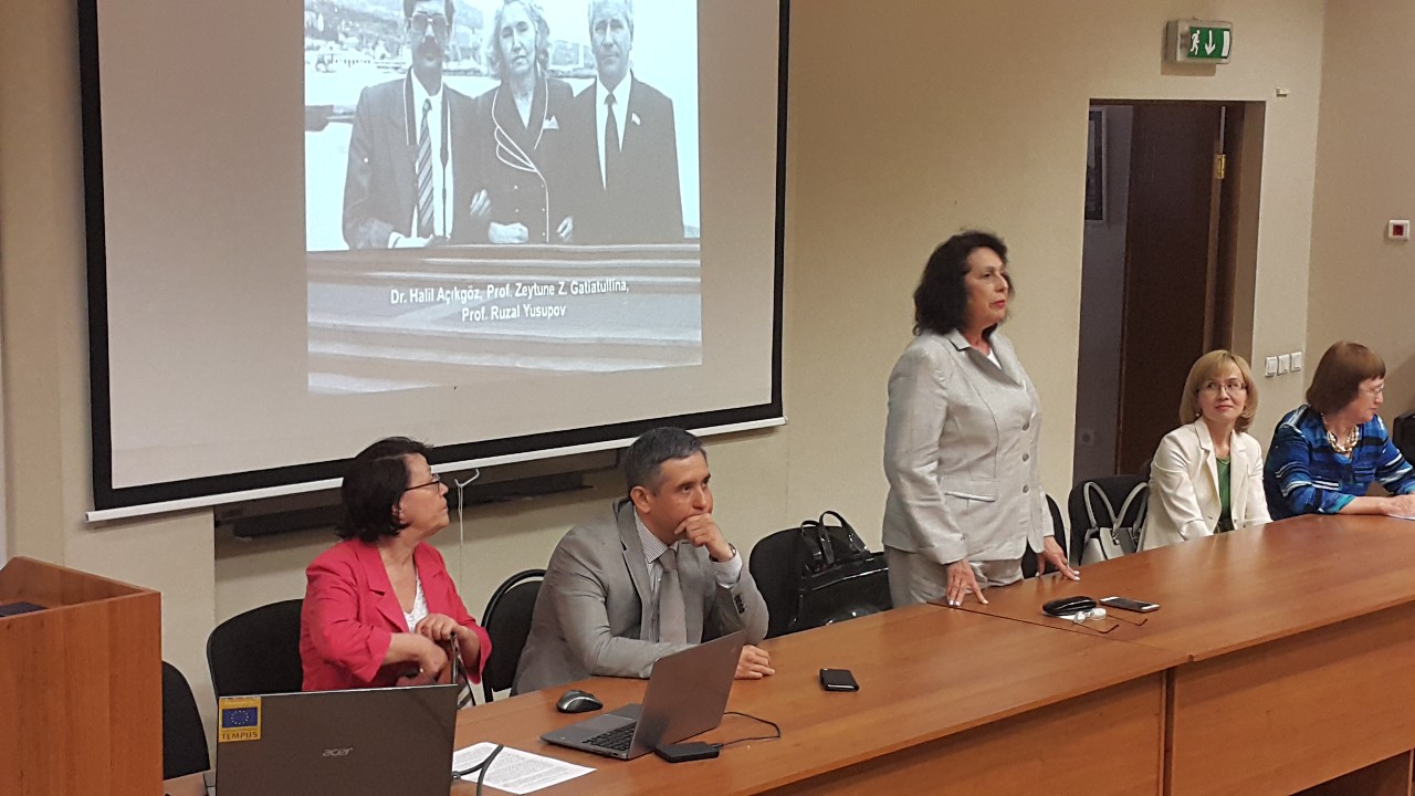 Контрастивные исследования: памяти профессора Гатиатуллиной З.З. посвящается Контрастивные исследования: памяти профессора Гатиатуллиной З.З. посвящается