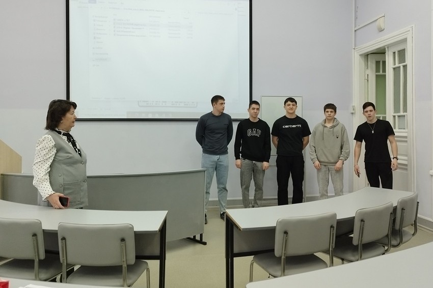 Занятия в ДНК прошли для психолого-педагогических классов Елабужского района Занятия в ДНК прошли для психолого-педагогических классов Елабужского района