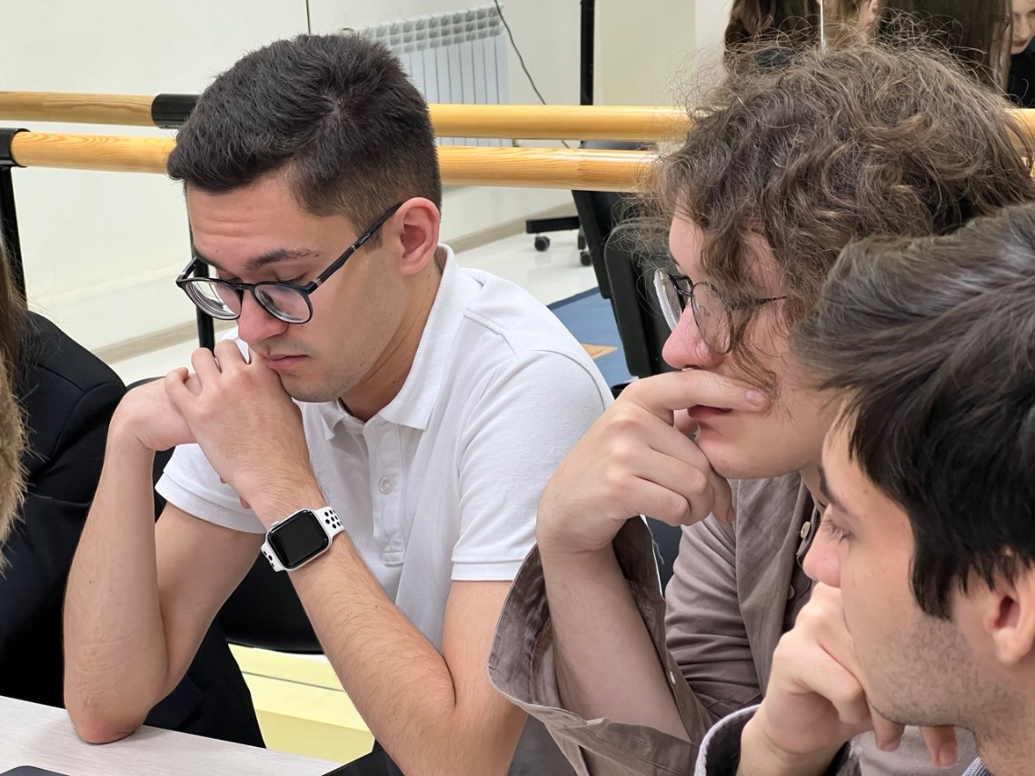 Стратегическая сессия: как в КФУ совершенствуют процесс заселения студентов в общежития Стратегическая сессия: как в КФУ совершенствуют процесс заселения студентов в общежития