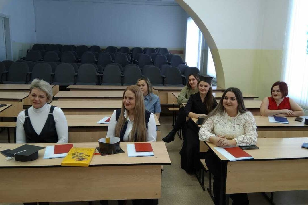 Состоялось торжественное вручение дипломов выпускникам Состоялось торжественное вручение дипломов выпускникам