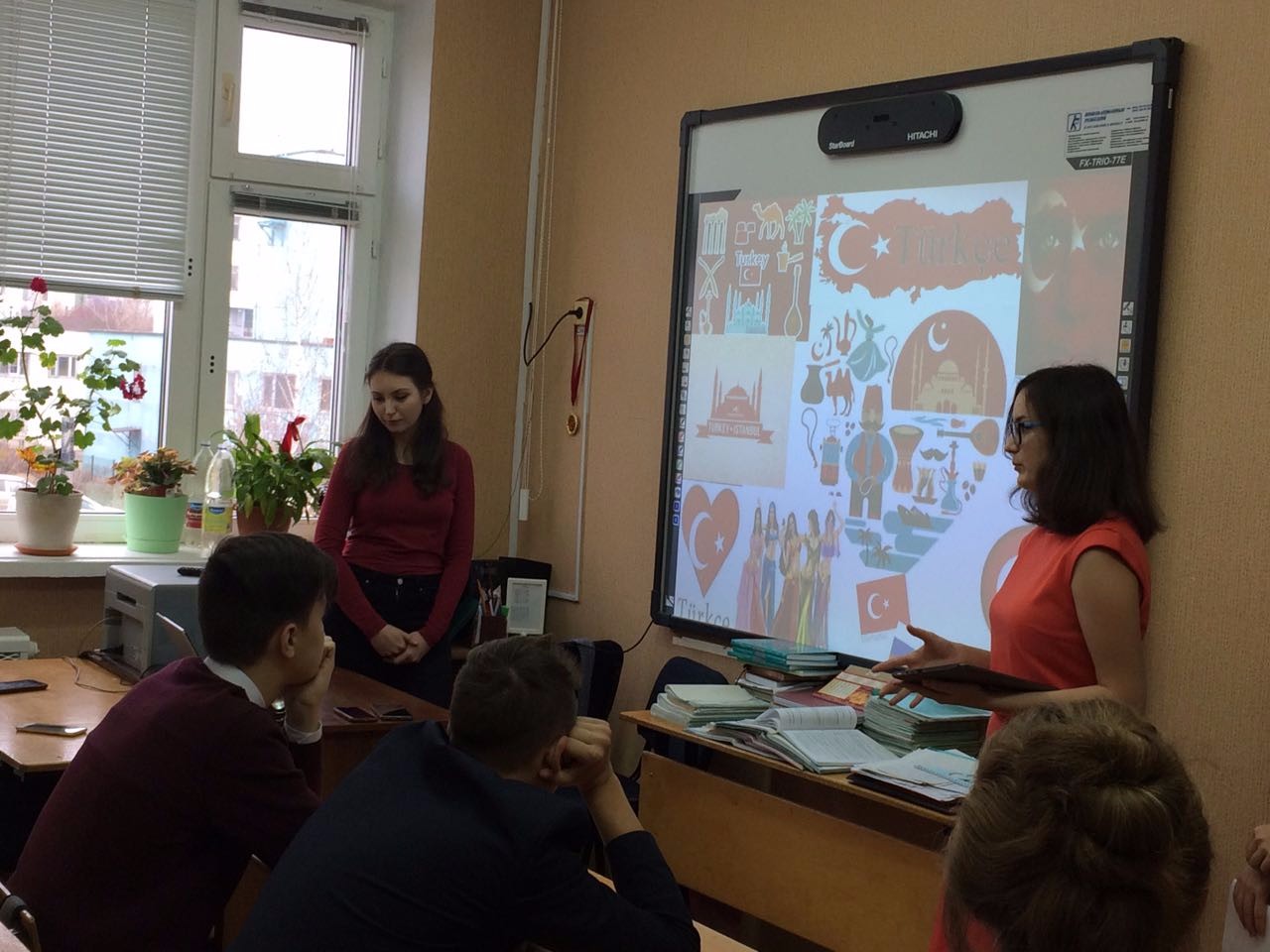 КФУ запустил в школах Казани месяц восточных языков и культур КФУ запустил в школах Казани месяц восточных языков и культур