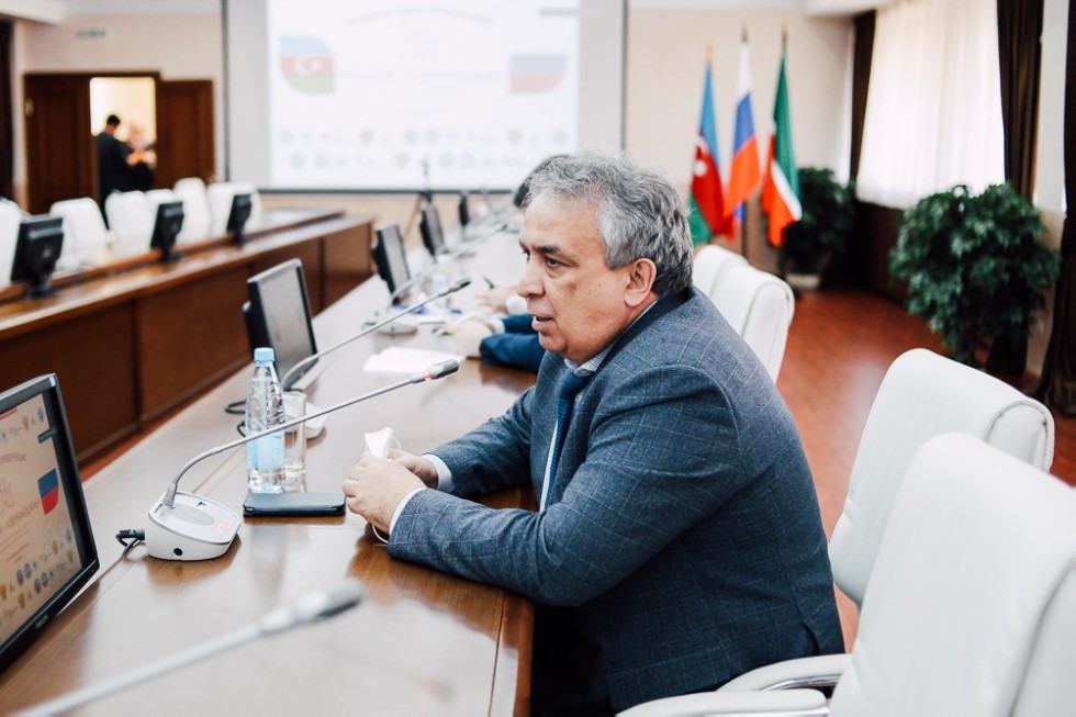 ������ ���� ������ ������������� ����������� '������ ? �����������: ������������ ���� ���������������� � �������������������� ��������'