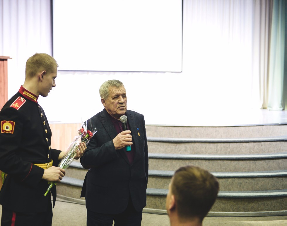 �������� �������� �� ������-������ ����� ���������� ����� �.�.���������