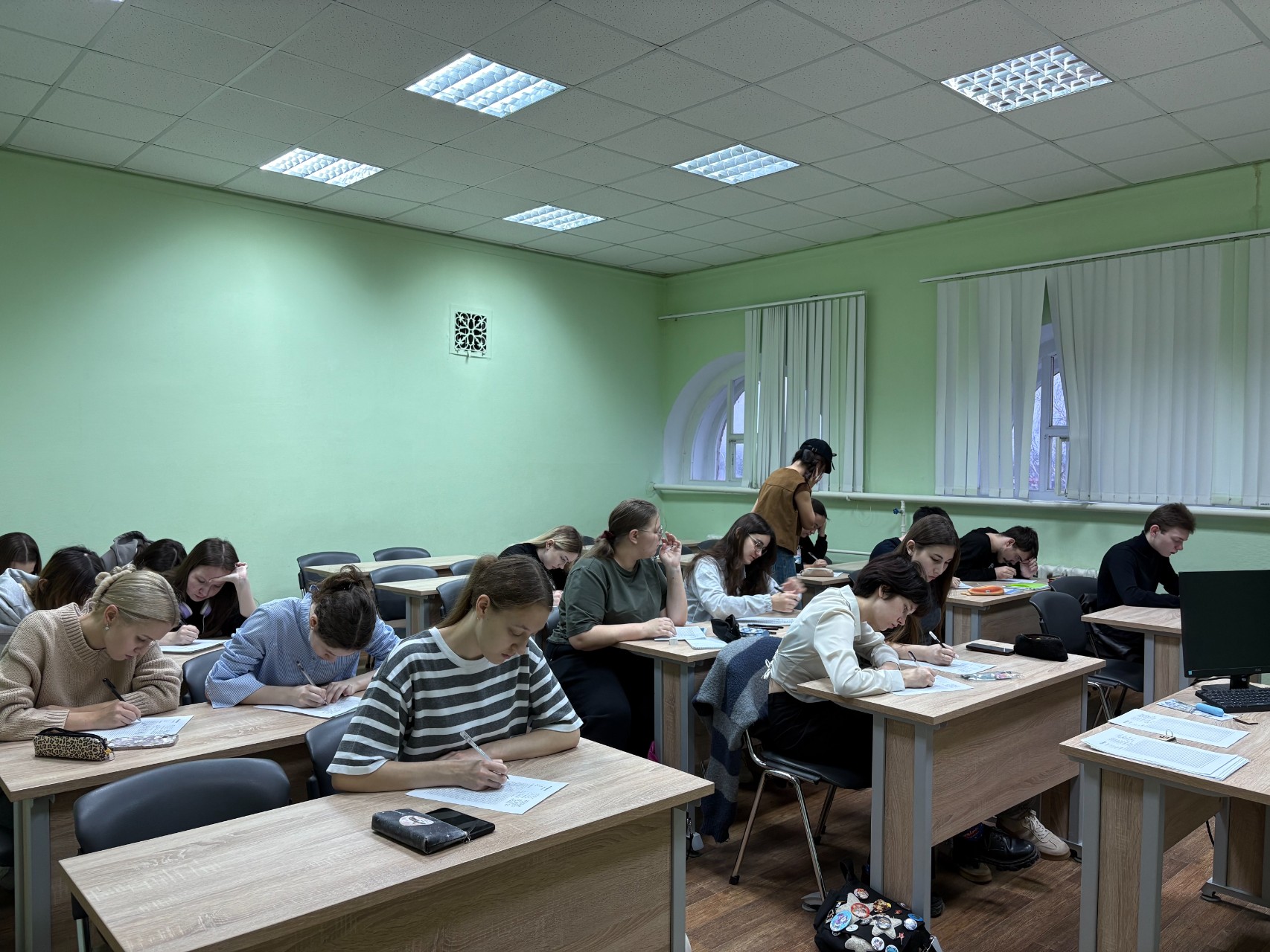 Конкурс по китайской каллиграфии прошел в Елабужском институте КФУ Конкурс по китайской каллиграфии прошел в Елабужском институте КФУ