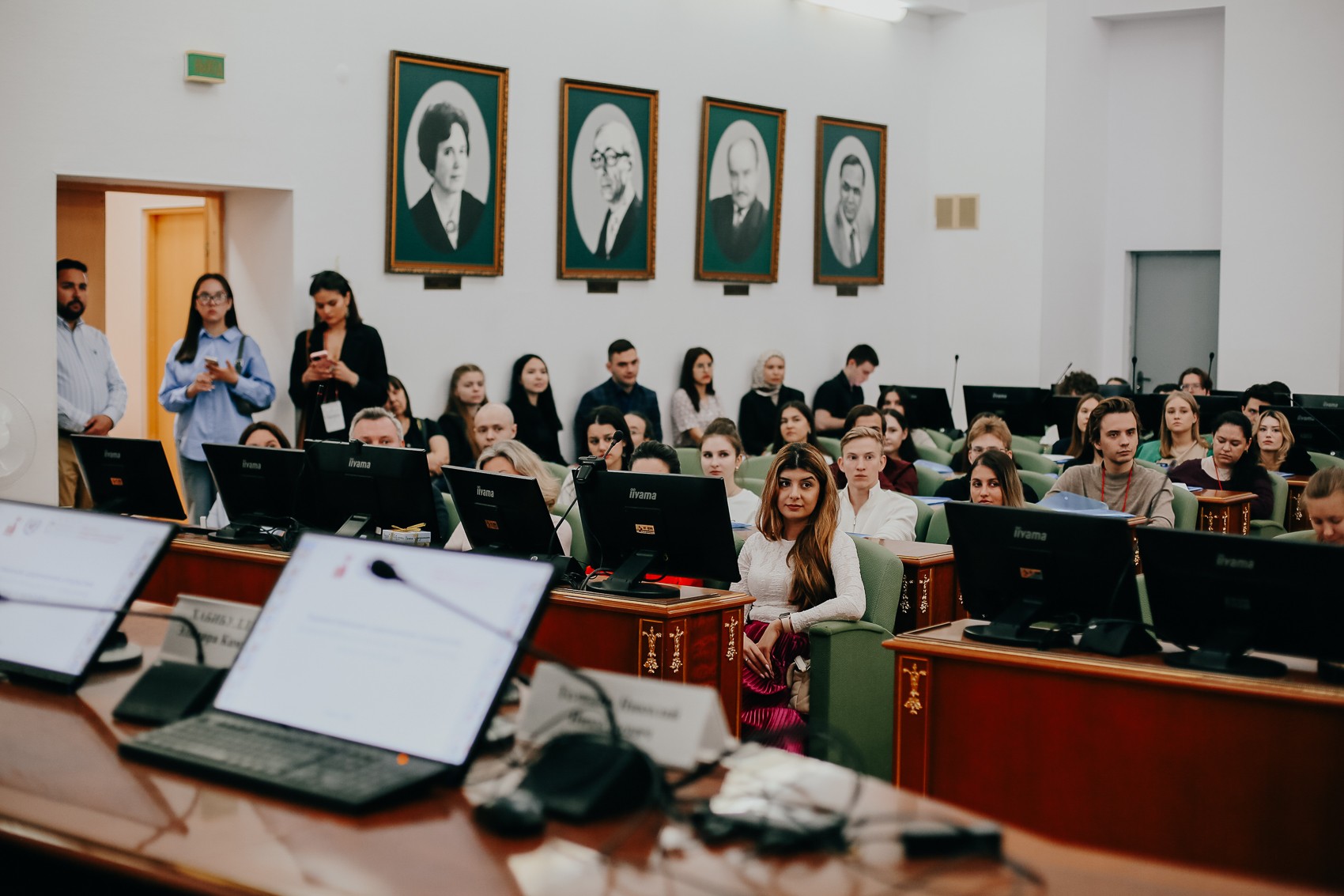 �������� ����