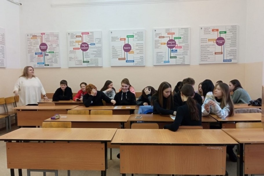 Декабрьские встречи с обучающимися педагогических классов Декабрьские встречи с обучающимися педагогических классов