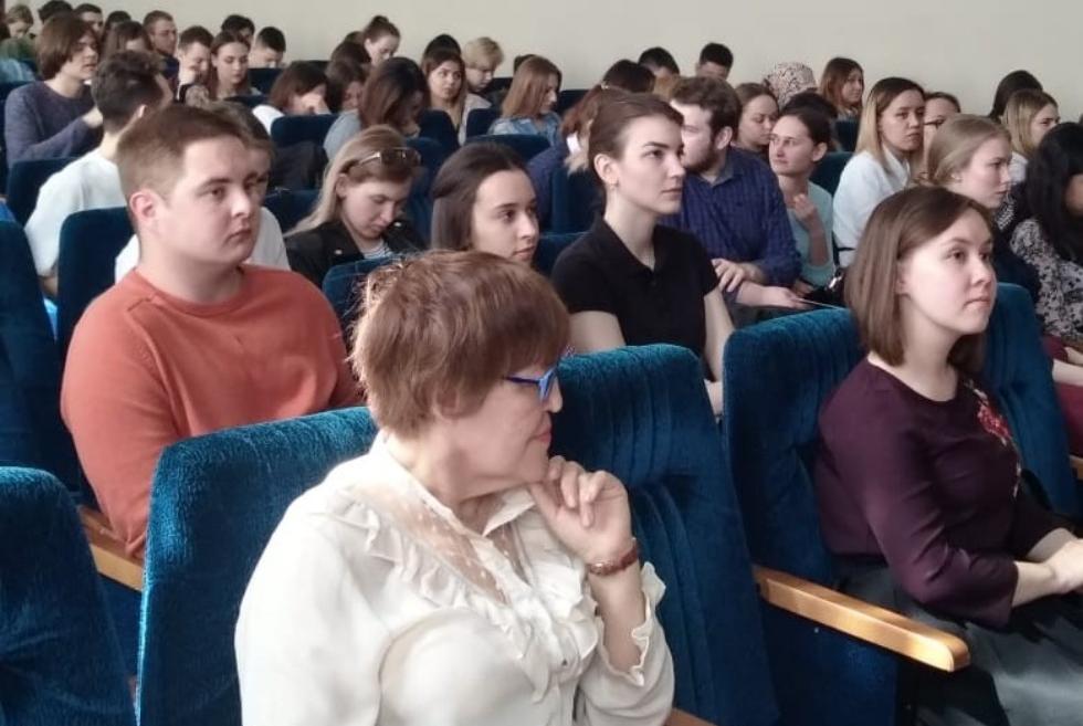 Актуальные направления научных исследований по проблемам международных отношений, истории и востоковедения обсудили в ИМО КФУ Актуальные направления научных исследований по проблемам международных отношений, истории и востоковедения обсудили в ИМО КФУ