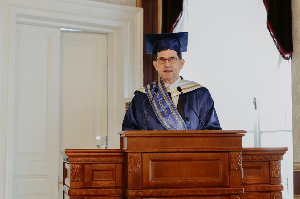 Christoph Schick receives honorary doctorate from Kazan Federal University