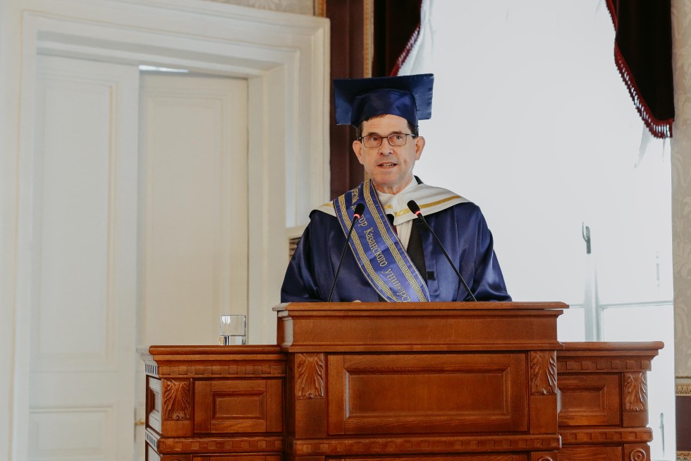 Christoph Schick receives honorary doctorate from Kazan Federal University