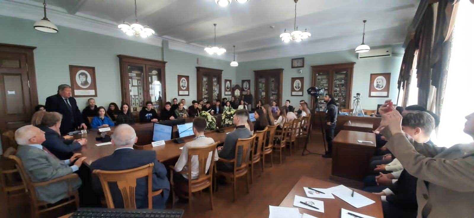 13 февраля на Юридическом факультете Казанского федерального университета состоялось открытие Школы избирательного права 13 февраля на Юридическом факультете Казанского федерального университета состоялось открытие Школы избирательного права