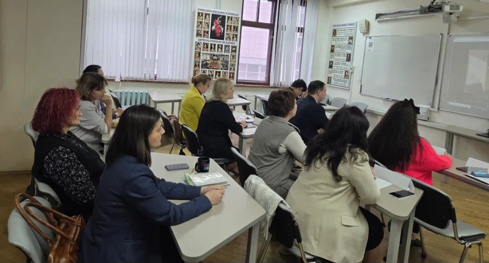 ВИДЕОФОРУМ 'Наука молодых - в регионах' 2025Подготовка переводчиков в Республике Татарстан: опыт Высшей школы иностранных языков и перевода Казанского федерального университета ВИДЕОФОРУМ 'Наука молодых - в регионах' 2025Подготовка переводчиков в Республике Татарстан: опыт Высшей школы иностранных языков и перевода Казанского федерального университета