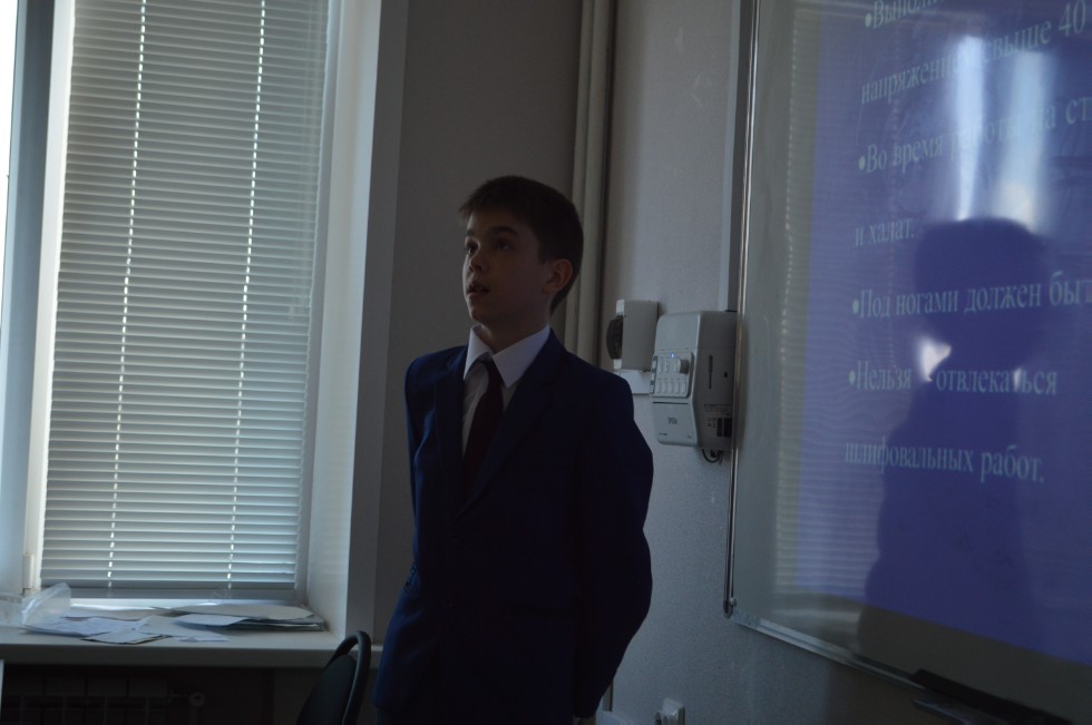 ����� ��������� ���� ������������� 