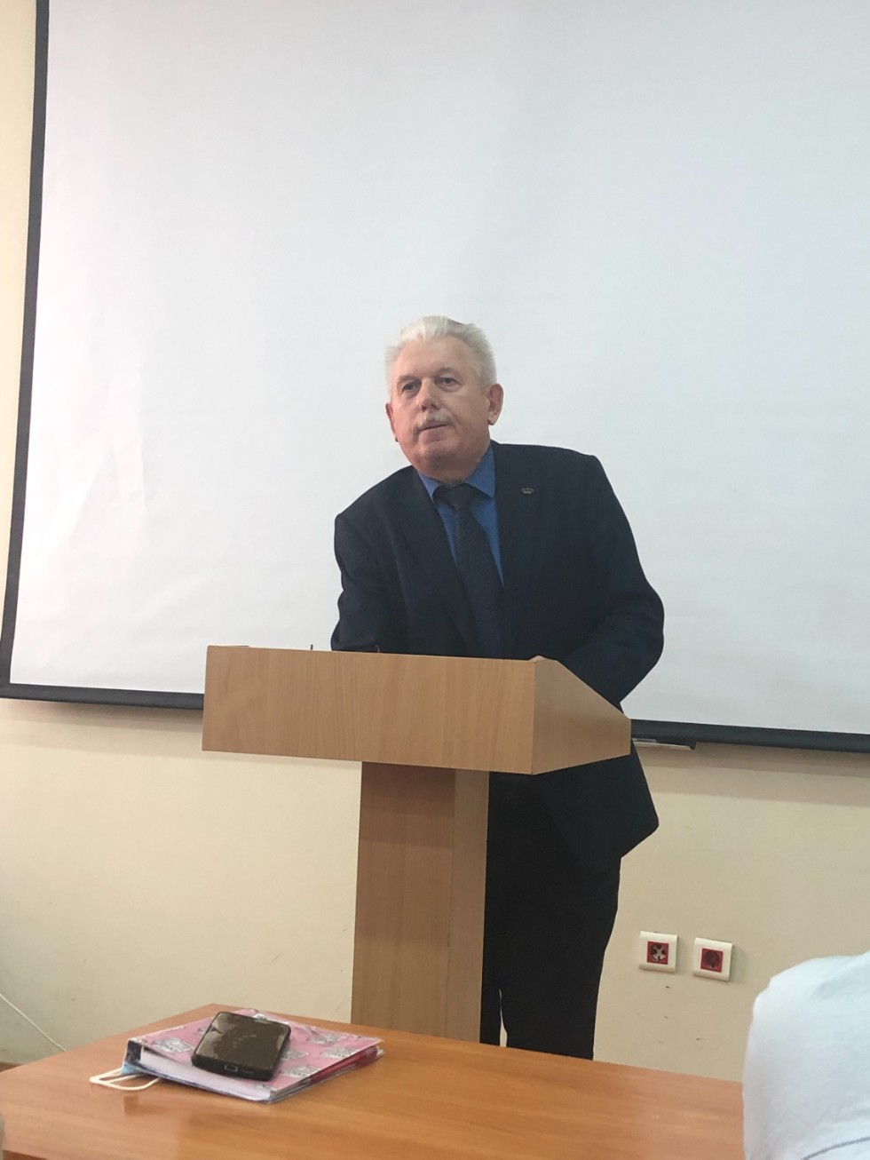 'Шаһнамәче' белән очрашу' 'Шаһнамәче' белән очрашу'