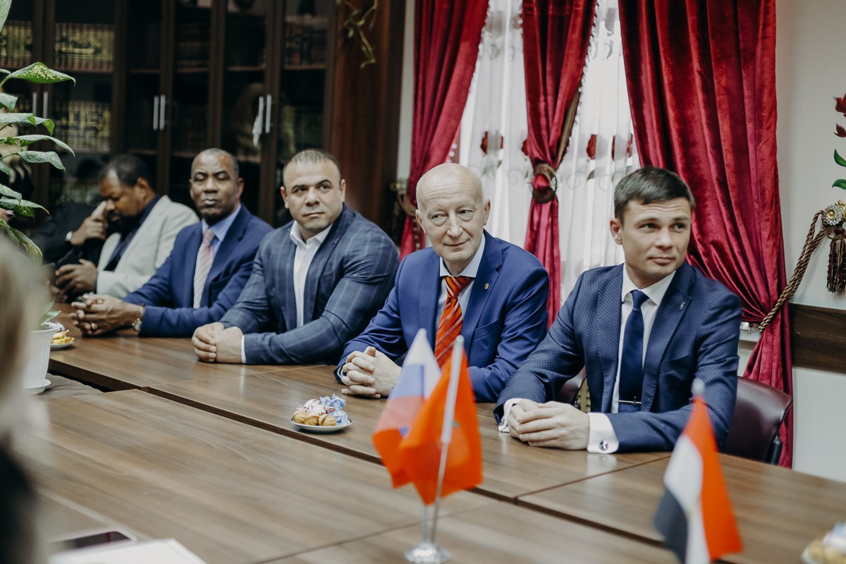 При поддержке КФУ открылся первый в Казани Дом Африки При поддержке КФУ открылся первый в Казани Дом Африки